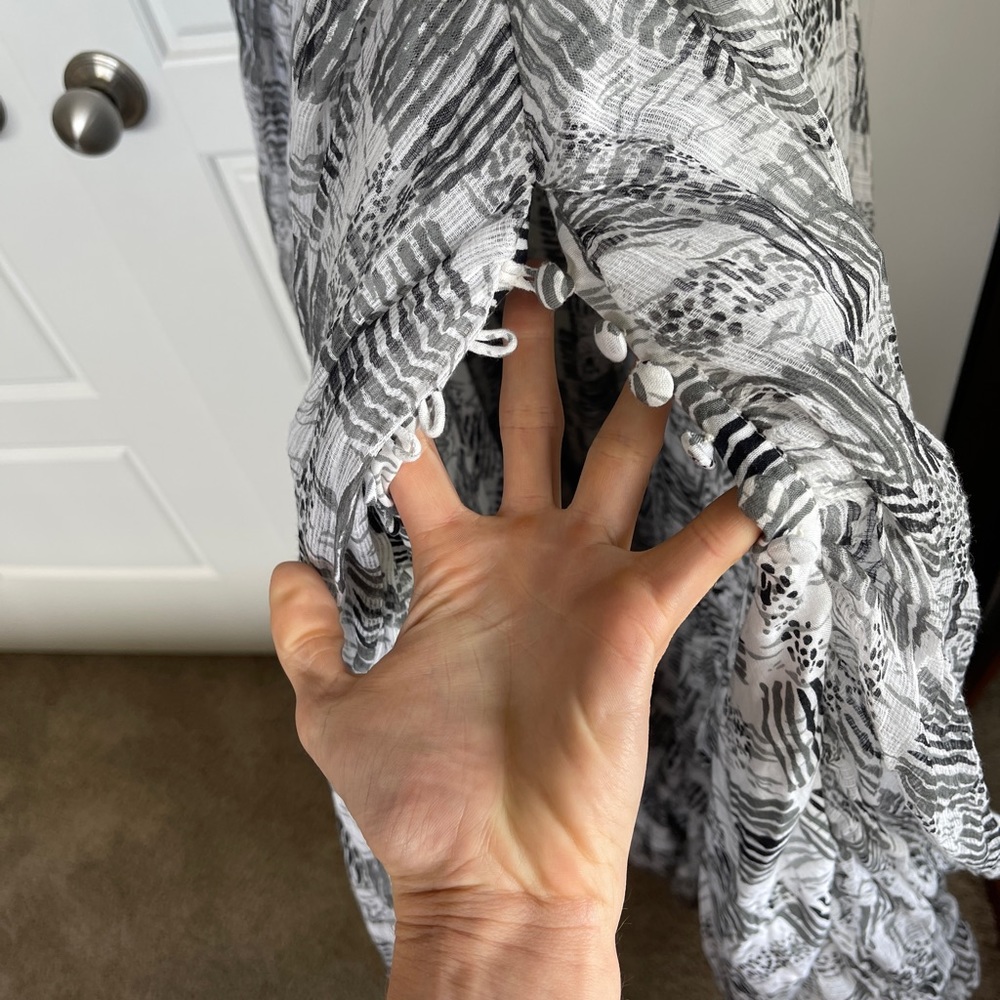 Incredible Aje sample dress - Picture 2 of 5